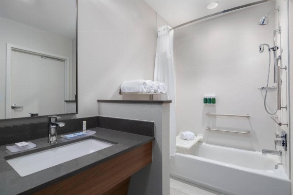 Fairfield Inn & Suites by Marriott Kenosha Pleasant Prairie image 14